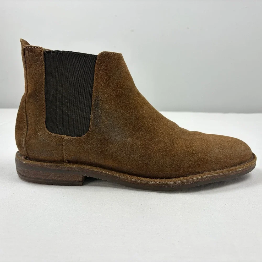 H S Trask Britton Chelsea Waxed Suede Boots 8M  Brown Vibram Soles EUC